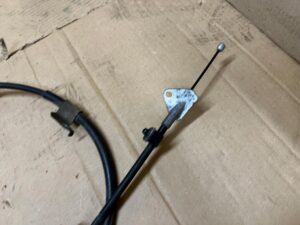 LINKA CIĘGNO HAMULCA RĘCZNEGO TYŁ LEWA TOYOTA AURIS II