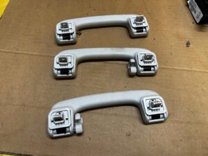 KOMPLET RĄCZKI UCHWYTY PODSUFITKI FORD ESCAPE MK4 KUGA MK3