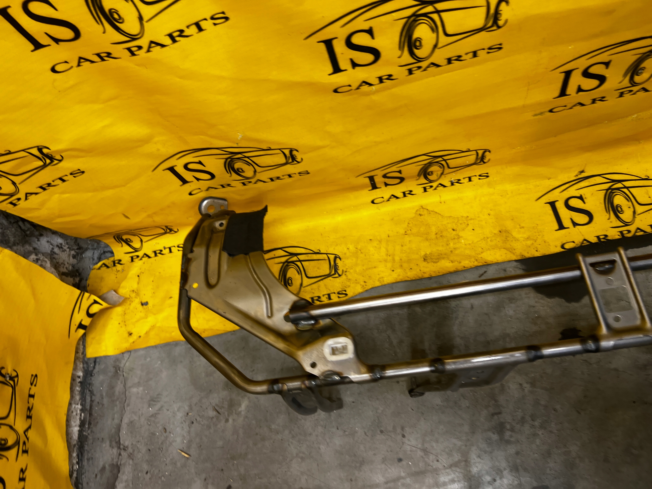 STELAŻ MOCOWANIE KANAPY TYŁ BATERII TOYOTA RAV4 V 2.5 HYBRID