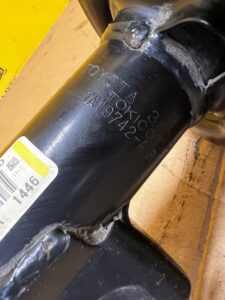 MCPHERSON AMORTYZATOR SPRĘŻYNA PRZÓD PRAWY TOYOTA RAV4 V 2.5 HYBRID