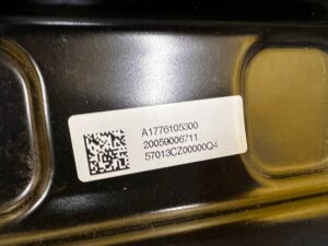 BELKA WZMOCNIENIE ZDERZAKA TYŁ TYLNA MERCEDES A W177