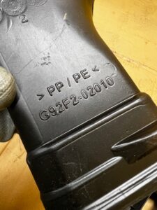 KANAŁ PRZEWÓD WLOT DOLOT POWIETRZA BATERII TOYOTA AURIS II 1.8 HYBRID