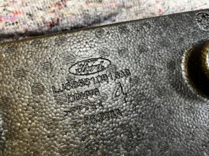 KOMPLET STYROPIAN WYPEŁNIENIE SCHOWEK BAGAŻNIKA PRAWY LEWY FORD ESCAPE MK4