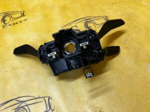 PAJĄK MANETKI PRZEŁĄCZNIK ZESPOLONY TAŚMA AUDI TT 8S EU