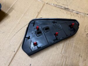 OSŁONA OBUDOWA TUNELU ŚRODKOWEGO TOYOTA AURIS II EU