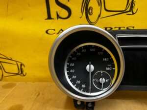 ZEGARY LICZNIK PRĘDKOŚCIOMIERZ OBROTOMIERZ MERCEDES GL X166 USA