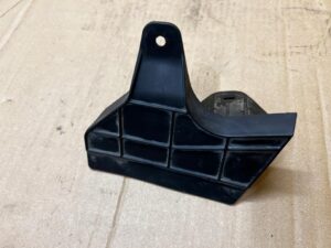 ZAKOŃCZENIE PROGU CHLAPACZ TYŁ PRAWY TOYOTA AURIS II