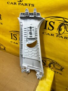 POSZYCIE OSŁONA SŁUPKA ŚRODKOWEGO B PRAWY FORD ESCAPE MK4