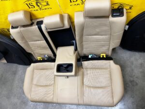 WNĘTRZE FOTELE KANAPA GRZANE BOCZKI SKÓRA AIRBAG ISOFIX TOYOTA RAV4 V EU