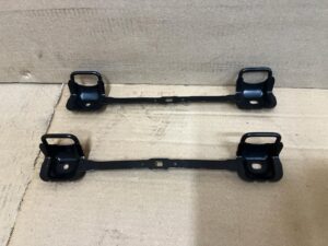 2 X MOCOWANIE FOTELIKA ISOFIX KANAPY FOTELI TYŁ TOYOTA AURIS II