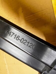 LISTWA OSŁONA PROGU BAGAŻNIKA PASA TYŁ TYLNEGO TOYOTA AURIS II HB