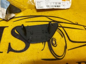 ZAŚLEPKA OSŁONA SPRYSKIWACZA REFLEKTORA PRAWA BMW 5 F10 LIFT NOWA OEM