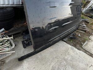 ĆWIARTKA DACH POSZYCIE DACHU SŁUPKI TOYOTA RAV4 V 218