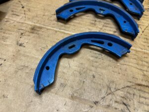 KOMPLET SZCZĘKI HAMULCOWE PORSCHE 911 991.2 CARRERA