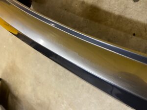 ZDERZAK TYLNY TYŁ 6 X PDC BMW SERIA 1 F40 KOLOR B39