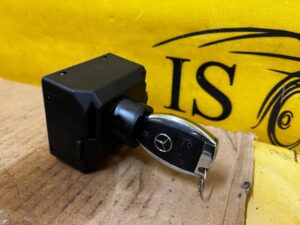 STACYJKA KLUCZYK KIESZEŃ MERCEDES GL X166