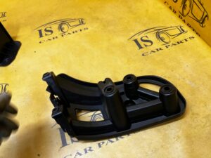 ŚLIZG MOCOWANIE WSPORNIK ZDERZAKA TYŁ LEWY PEUGEOT 2008 II