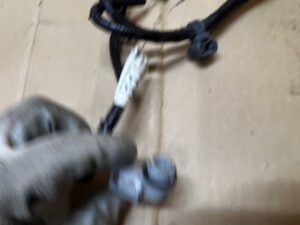 WIĄZKA INSTALACJA OŚWIETLENIA TABLICY REJESTRACYJNEJ TYŁ TOYOTA AURIS II