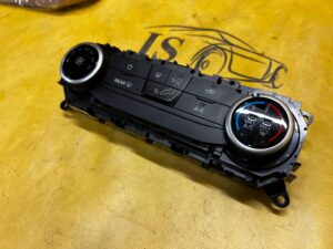 PANEL PRZEŁĄCZNIK NAWIEWU KLIMATYZACJI FORD ESCAPE MK4 KUGA MK3
