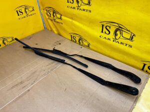 KOMPLET RAMIONA RAMIĘ WYCIERACZEK WYCIERACZKI PRZÓD FORD ESCAPE MK4