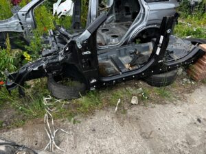 ĆWIARTKA PRÓG SŁUPEK LEWY FORD ESCAPE MK4 2022R UM