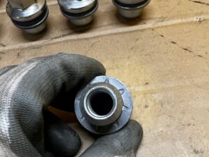 KOMPLET NAKRĘTKI DO KÓŁ 5 SZT RANGE ROVER LAND ROVER