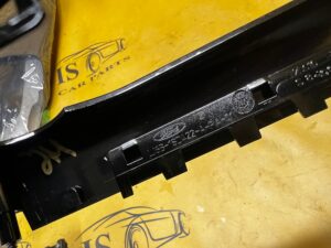 RAMKA OSŁONA DEKOR PRZEŁĄCZNIKA PANELU KLIMATYZACJI FORD ESCAPE MK4