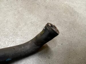 PRZEWÓD RURA RURKA WĄŻ WODY TOYOTA AURIS II 1.8 HYBRID