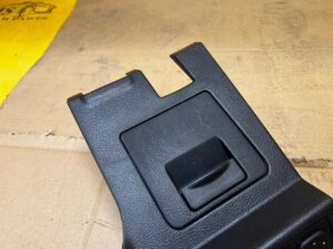 OSŁONA ZAŚLEPKA KONSOLI DESKI LEWA PRZEŁĄCZNIKI TOYOTA AURIS II LIFT EU