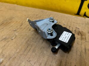 MECHANIZM SILNIK SILNICZEK SZYBY TYŁ PRAWY MERCEDES GL X166