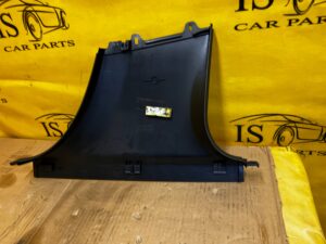 POSZYCIE OSŁONA SŁUPKA ŚRODKOWEGO B LEWY MERCEDES A W177