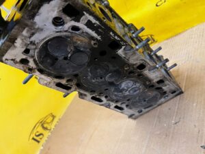 GŁOWICA SILNIKA RENAULT DACIA 1.5 DCI K9K