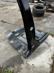 ĆWIARTKA PRÓG SŁUPEK PRAWY FORD ESCAPE MK4 2022R UM