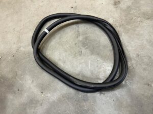 USZCZELKA DRZWI TYŁ LEWA PRAWA PEUGEOT 2008 II