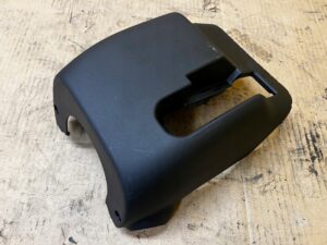 KOMPLET OSŁONA OBUDOWA KOLUMNY KIEROWNICZEJ TOYOTA AURIS II EU