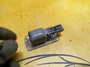 TAPICERKA BOCZEK BAGAŻNIKA TYŁ PRAWY PRAWA TOYOTA RAV4 V