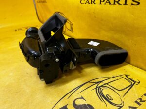 KANAŁ TUNEL DOLOT PRZEWÓD POWIETRZA DESKI KONSOLI PRZÓD LEWY AUDI A8 D5