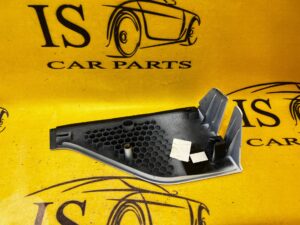 OSŁONA ZAWIASU KLAPY BAGAŻNIKA LEWA FORD KUGA MK3 FROZEN WHITE BIAŁY