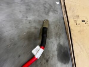 WIĄZKA INSTALACJA BATERII PRZEWÓD PLUSOWY AKUMULATORA AUDI A8 D5 3.0 TFSI