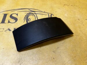 LISTWA OSŁONA BLENDA LAMPY TYŁ LEWY LEWA TOYOTA RAV4 V