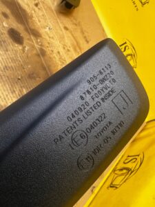 LUSTERKO WSTECZNE WEWNETRZNE TOYOTA RAV4 V