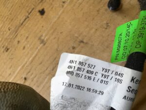 LUSTERKO ZEWNĘTRZNE LEWE 14 PIN AUDI A8 D5 LY9T EU