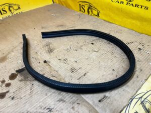 USZCZELKA MASKI POKRYWY SILNIKA AUDI A8 D5