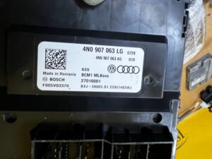 MODUŁ STEROWNIK KOMFORTU BCM AUDI A8 D5