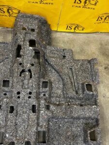 OSŁONA WYGŁUSZENIE WYCISZENIE DYWAN PODŁOGI TOYOTA RAV4 V EU