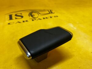 GAŁKA WYBIERAK LEWAREK DŹWIGNIA SKRZYNI BIEGÓW AUTOMAT AUDI A8 D5