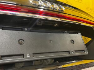 KLAPA BAGAŻNIKA ZDERZAK 4 X PDC LAMPY TYŁ AUDI A8 D5 LONG PRZEDLIFT LY9T EU