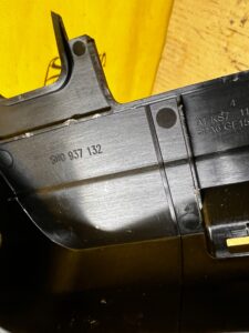 OSŁONA KLEMY KLEMA AKUMULATORA AUDI A8 D5