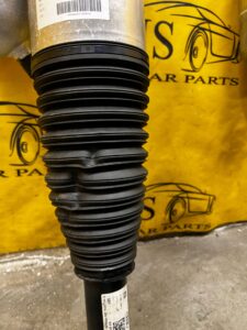 NOWY AMORTYZATOR PNEUMATYCZNY TYŁ TYLNY PRAWY AUDI A8 D5