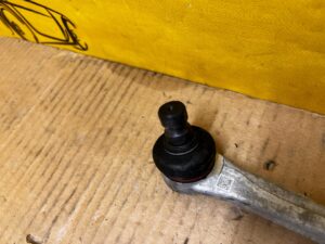 NOWY WAHACZ PRZÓD PRZEDNI LEWY AUDI A8 D5